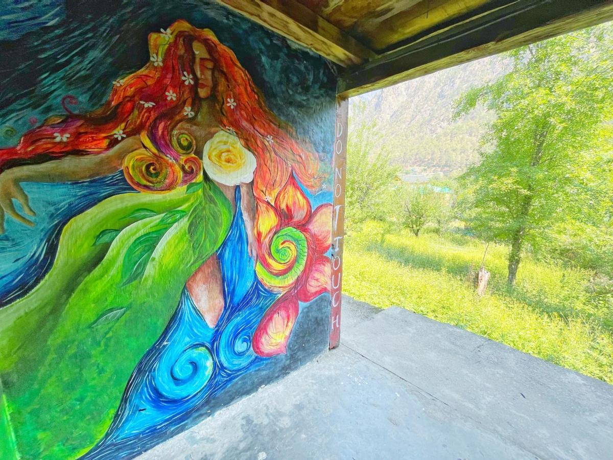 Memoir Homestay Kasol Kültér fotó
