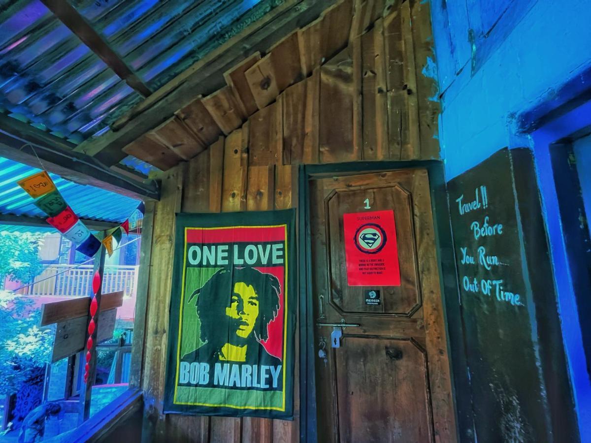 Memoir Homestay Kasol Kültér fotó