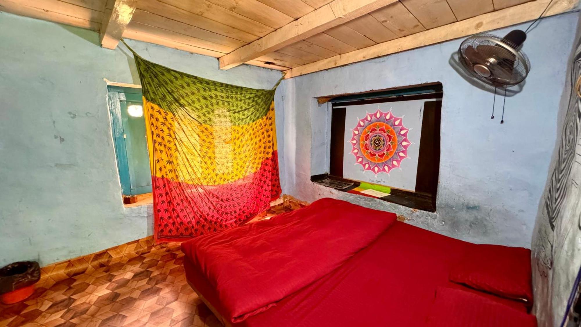 Memoir Homestay Kasol Kültér fotó